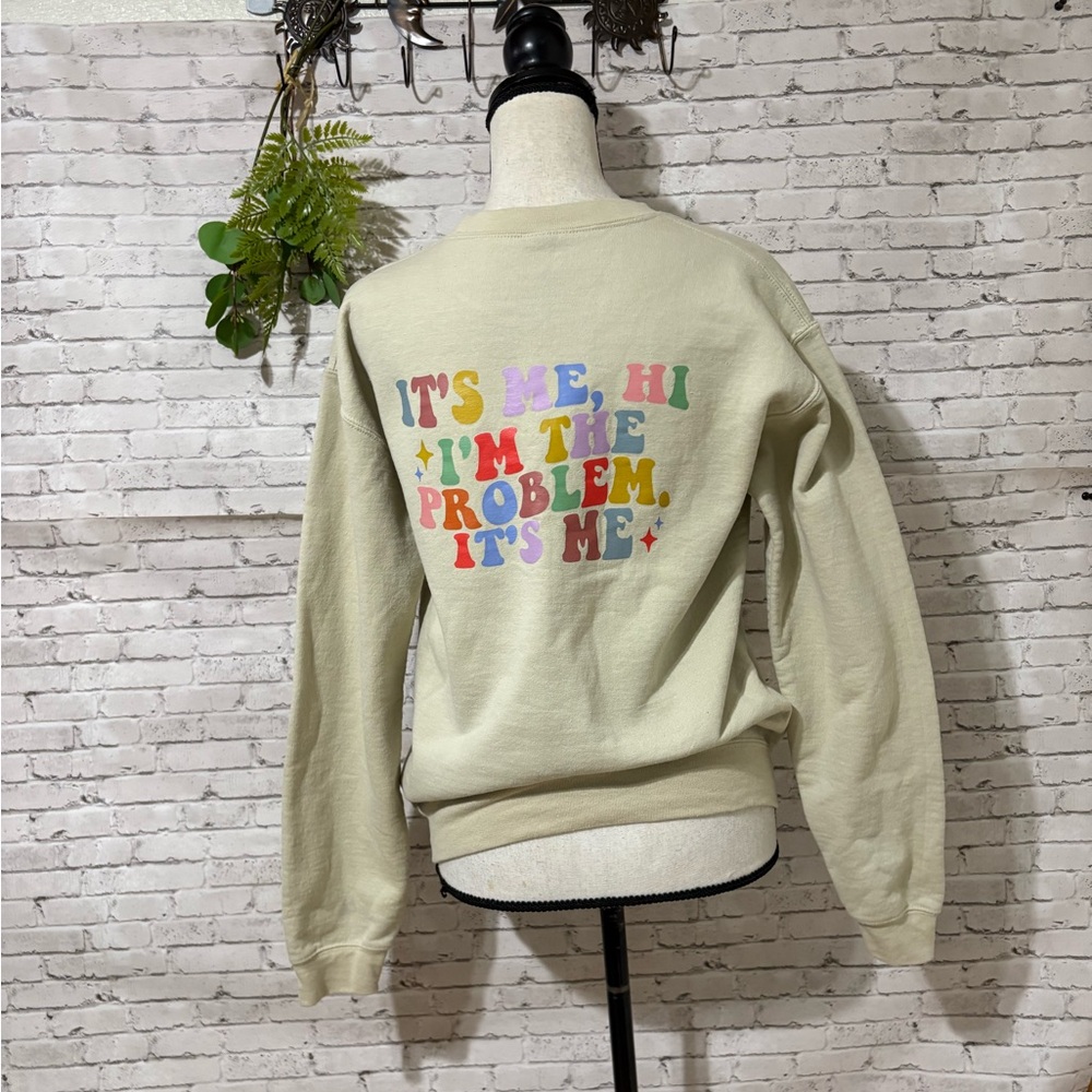 Gildan Cream Custom Taylor Swift Antihero I’m the problem Crewneck - Picture 4 of 6